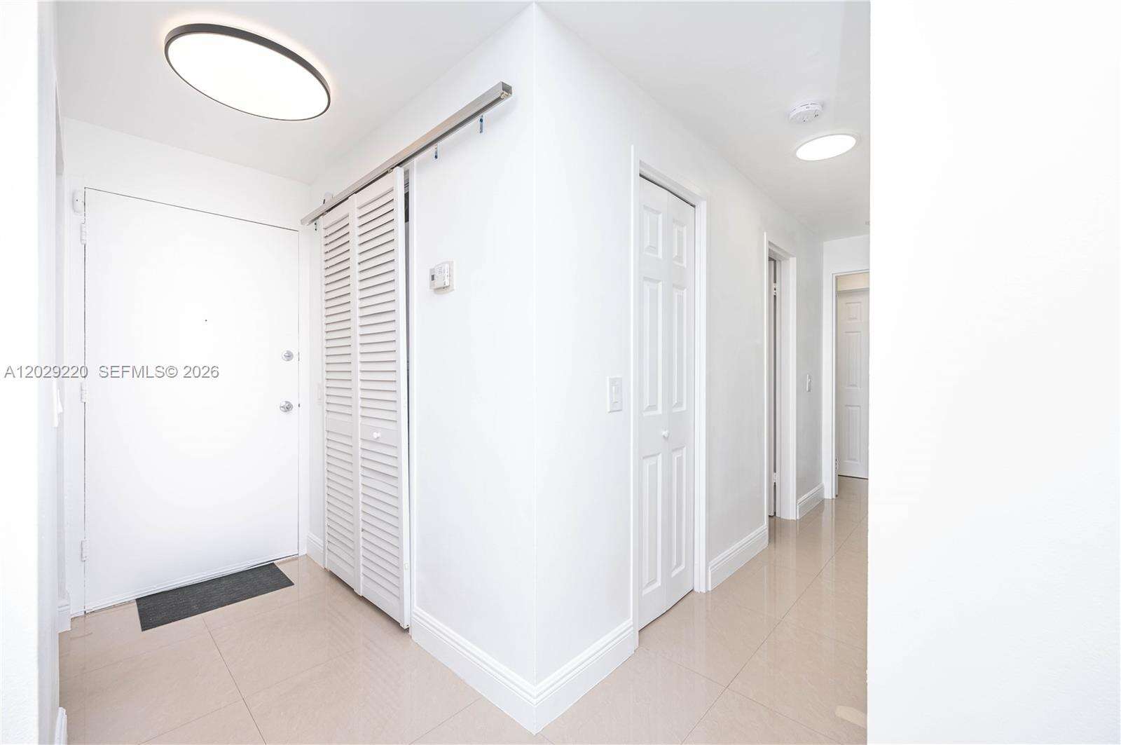 Alexander Towers at 3505 Ocean Dr, Hollywood, FL 33019 - For Rent photo 17