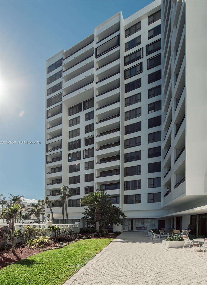 Alexander Towers at 3505 Ocean Dr, Hollywood, FL 33019 - For Rent photo 51