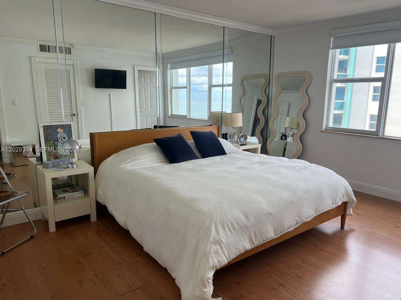 Carlisle On The Ocean at 9195 Collins Ave, Surfside, FL 33154 - For Rent photo 17