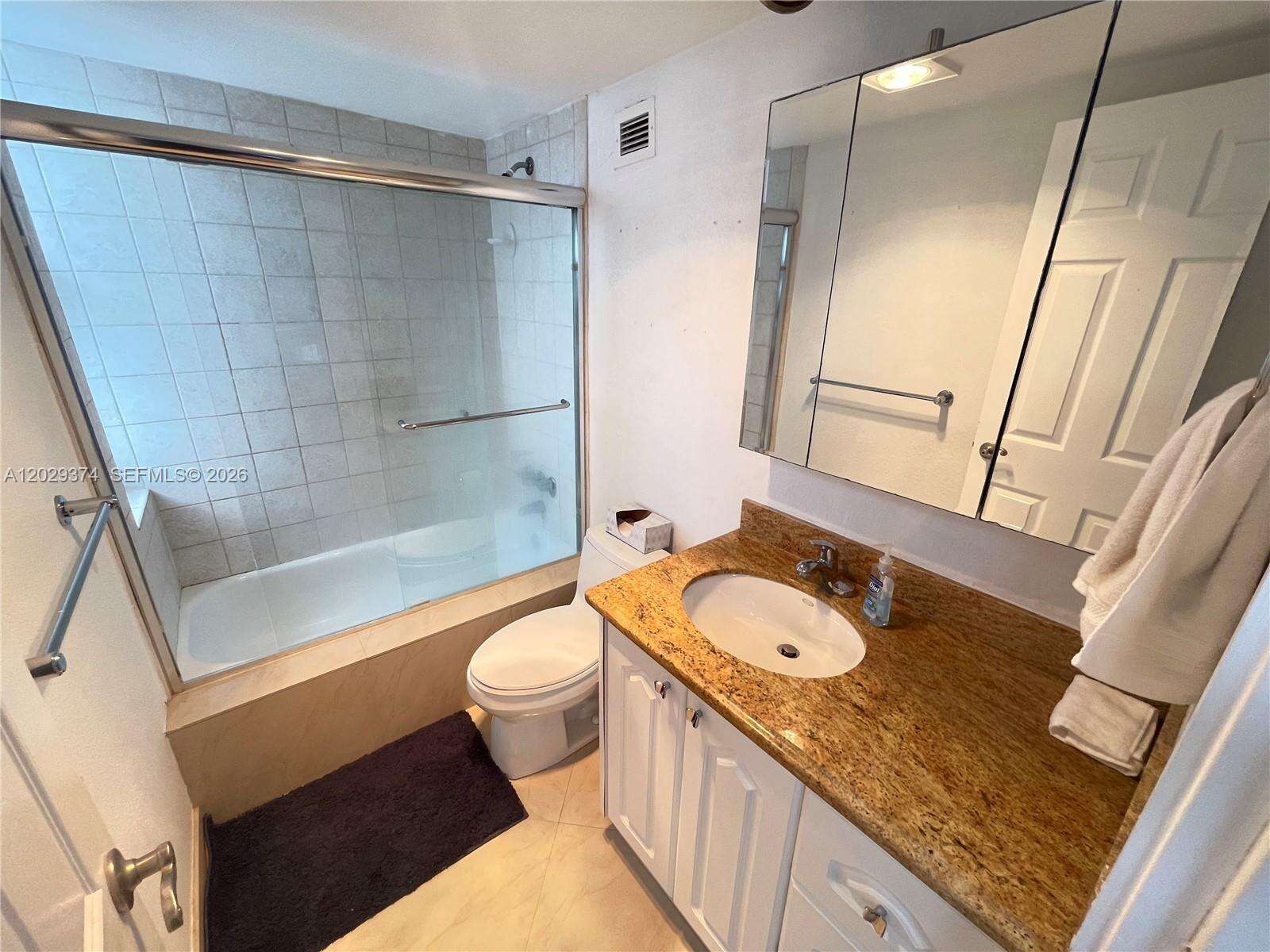 Carlisle On The Ocean at 9195 Collins Ave, Surfside, FL 33154 - For Rent photo 18