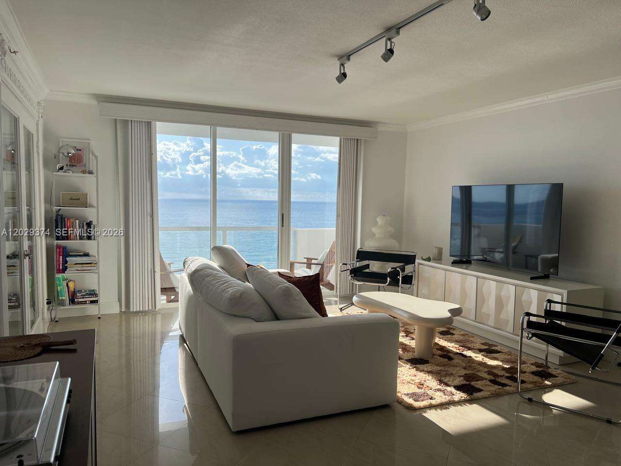 Carlisle On The Ocean at 9195 Collins Ave, Surfside, FL 33154 - For Rent photo 7