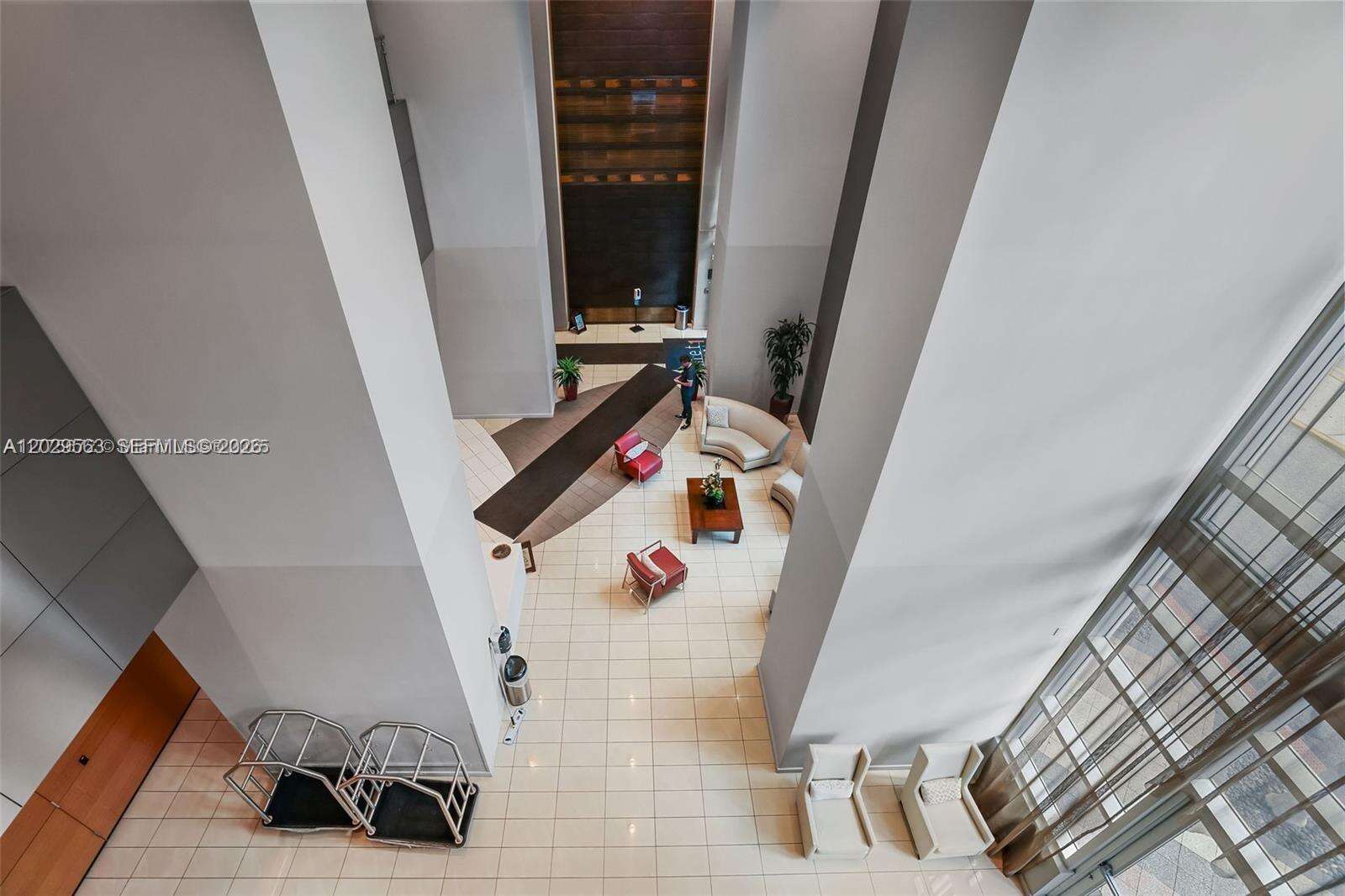 Met 1 at 300 Biscayne Blvd, Miami, FL 33131 - For Rent photo 14