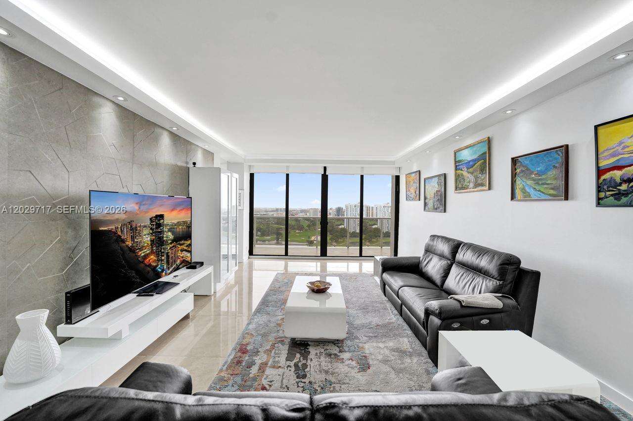 Hamptons West at 20281 Country Club Dr, Aventura, FL 33180 - For Rent photo 11