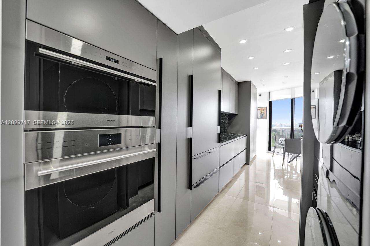 Hamptons West at 20281 Country Club Dr, Aventura, FL 33180 - For Rent photo 21