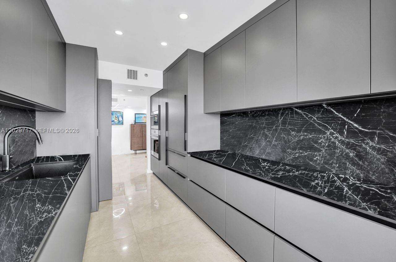 Hamptons West at 20281 Country Club Dr, Aventura, FL 33180 - For Rent photo 27