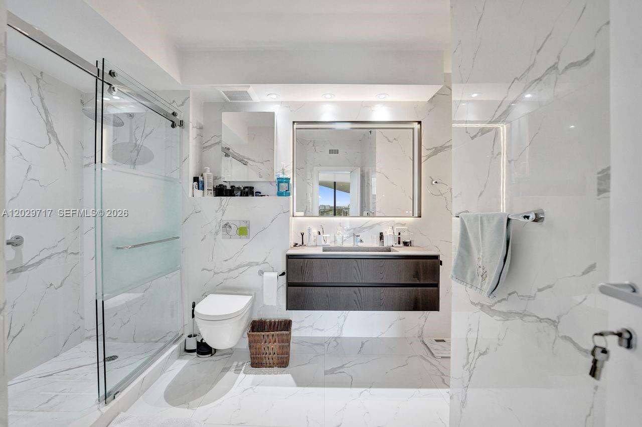 Hamptons West at 20281 Country Club Dr, Aventura, FL 33180 - For Rent photo 44