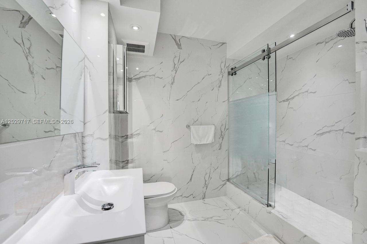 Hamptons West at 20281 Country Club Dr, Aventura, FL 33180 - For Rent photo 55