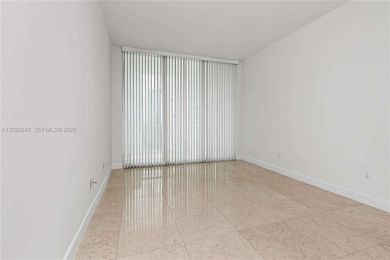 Emerald At Brickell at 218 14 St, Miami, FL 33131 - For Rent photo 19
