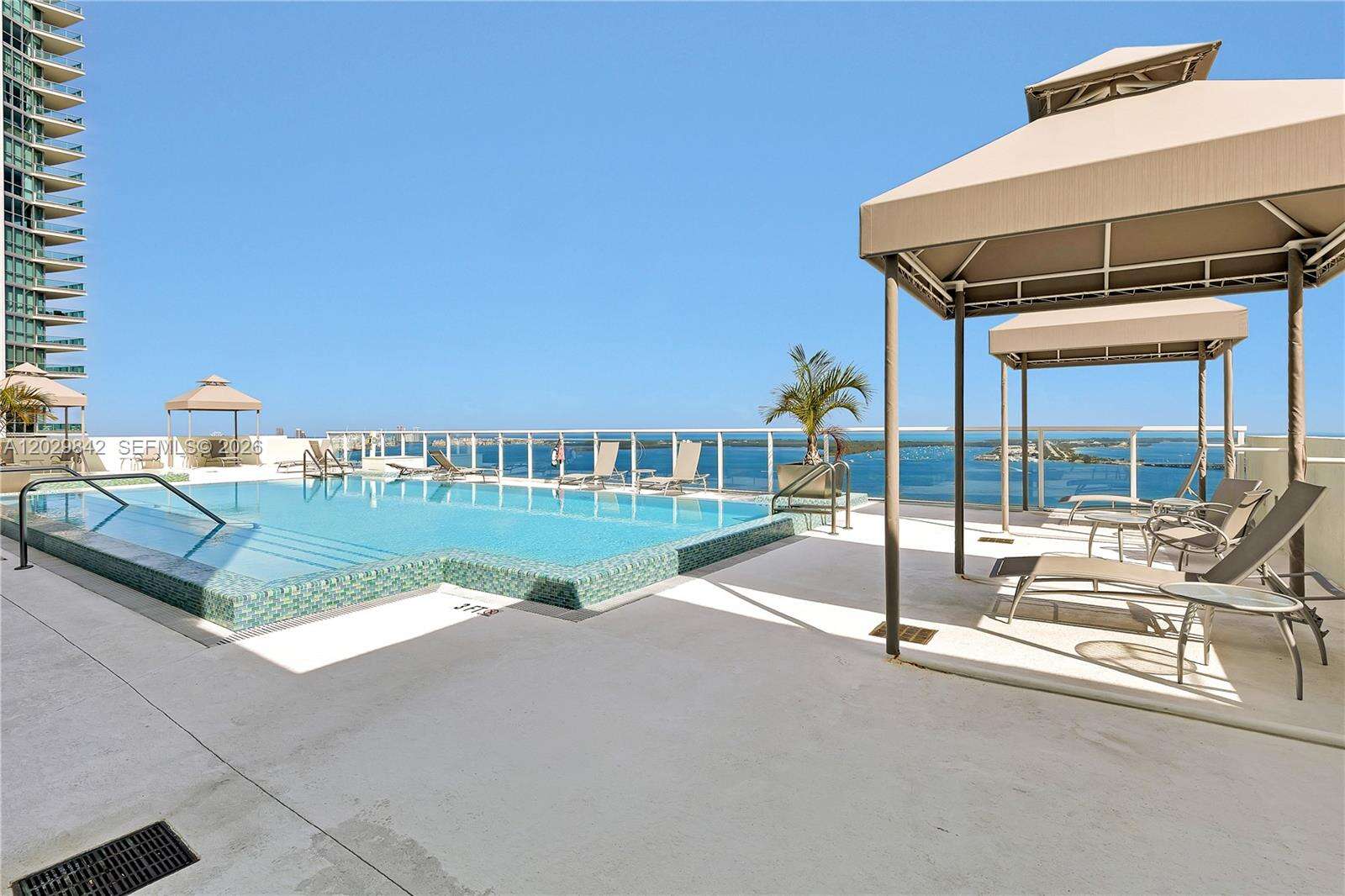 Emerald At Brickell at 218 14 St, Miami, FL 33131 - For Rent photo 29