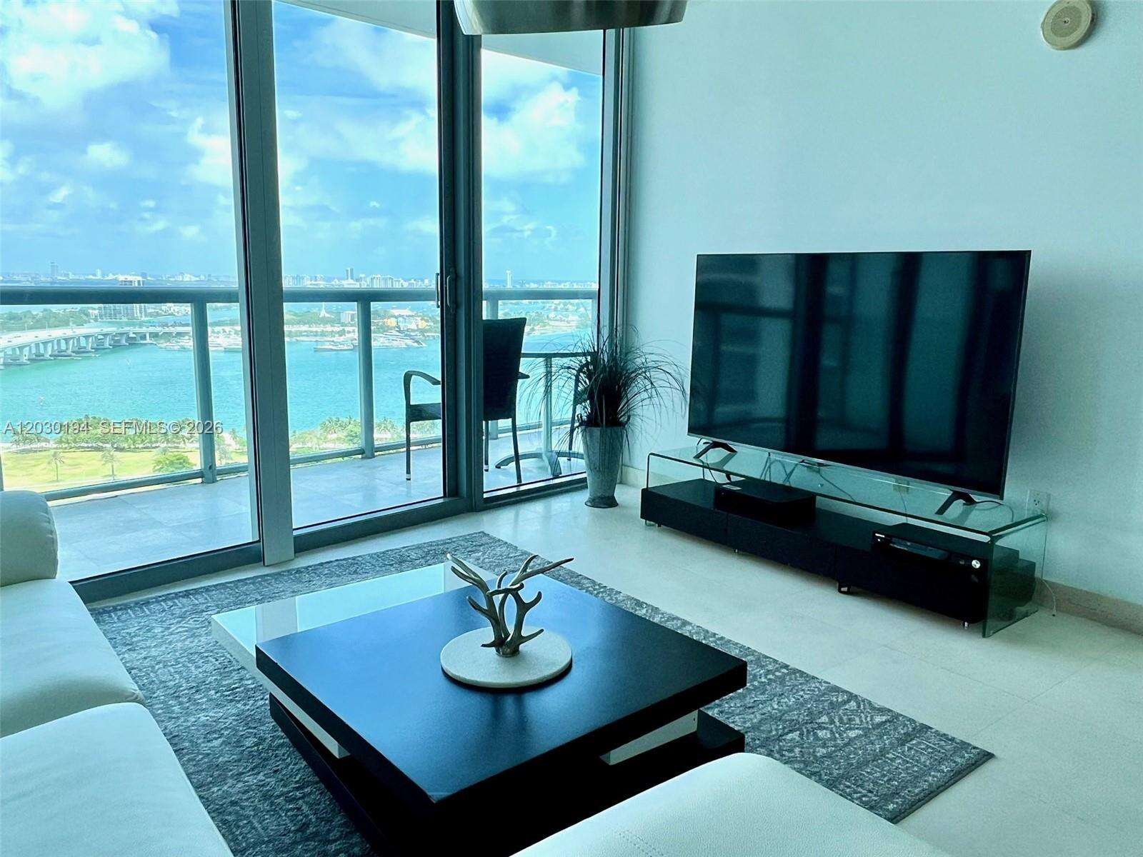 Marina Blue at 888 Biscayne Blvd, Miami, FL 33132 - Out Of market photo 14
