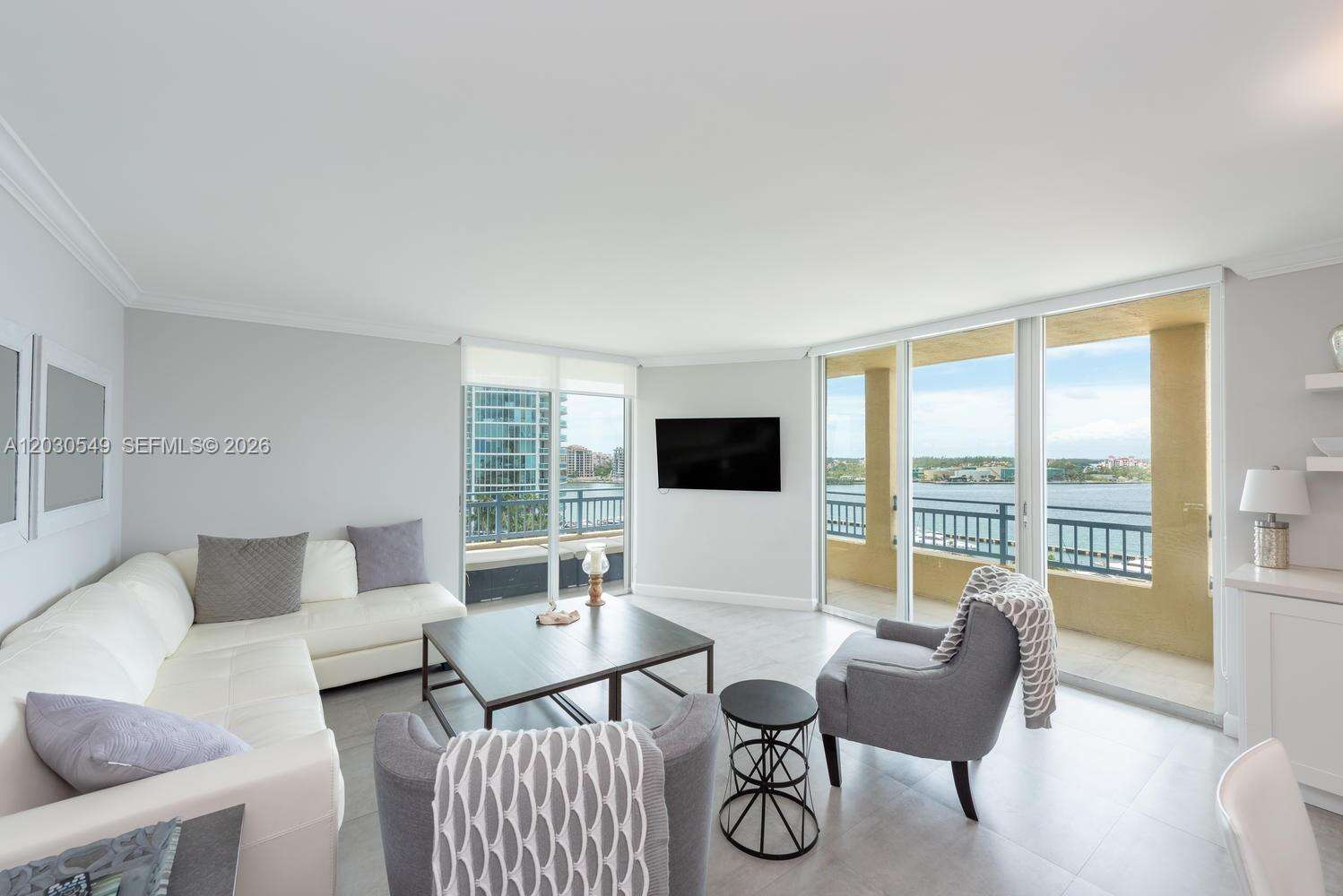 Yacht Club At Portofino at 90 Alton Rd, Miami Beach, FL 33139 - For Rent photo 2