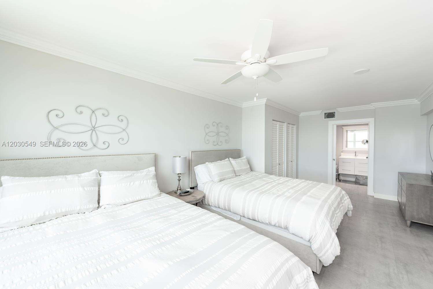 Yacht Club At Portofino at 90 Alton Rd, Miami Beach, FL 33139 - For Rent photo 15