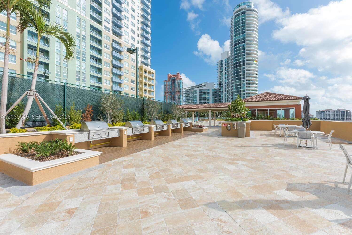 Yacht Club At Portofino at 90 Alton Rd, Miami Beach, FL 33139 - For Rent photo 19