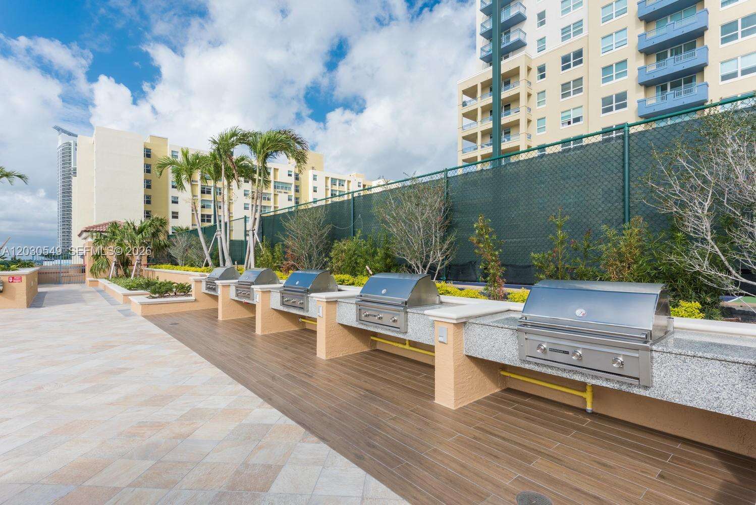 Yacht Club At Portofino at 90 Alton Rd, Miami Beach, FL 33139 - For Rent photo 21