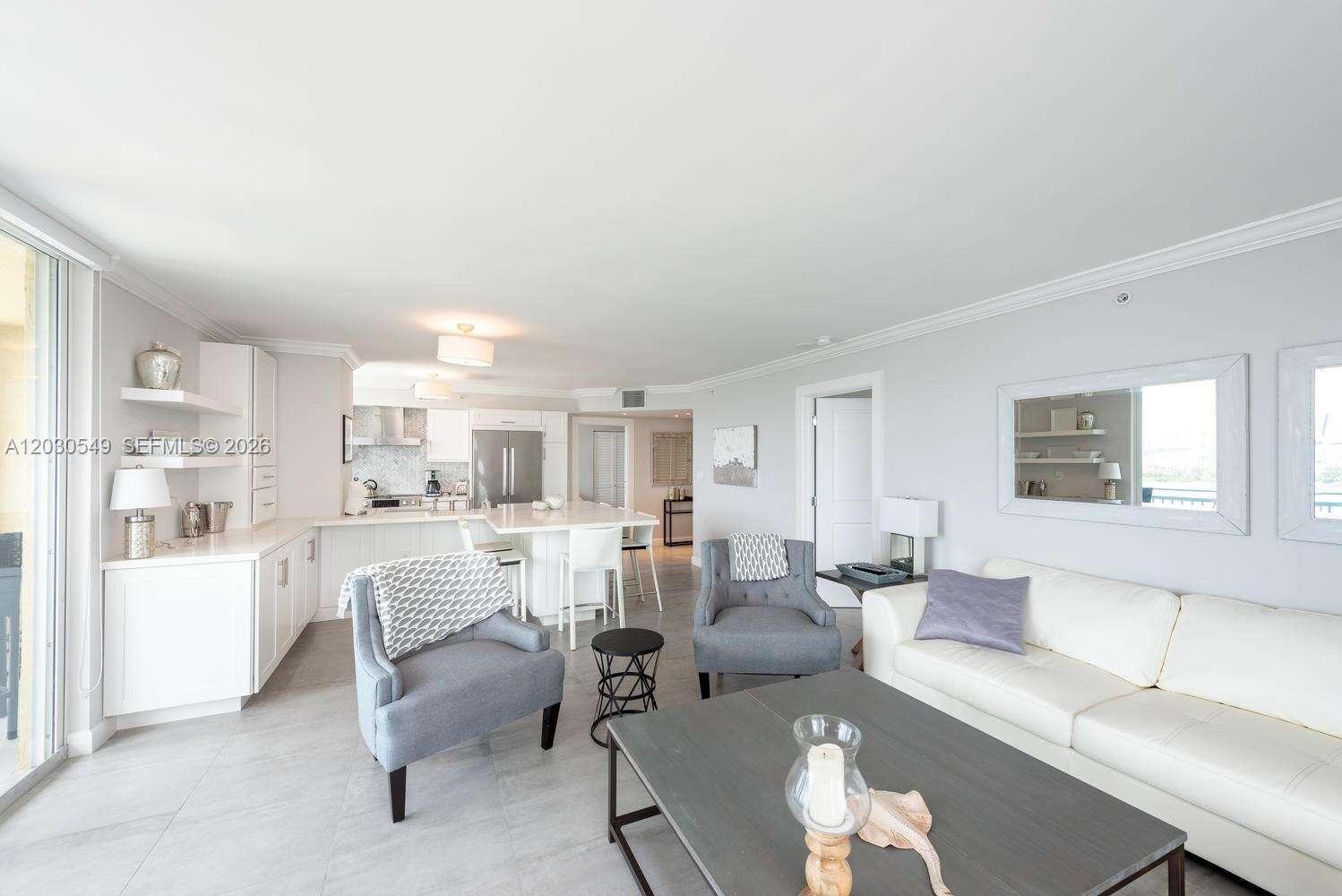 Yacht Club At Portofino at 90 Alton Rd, Miami Beach, FL 33139 - For Rent photo 8