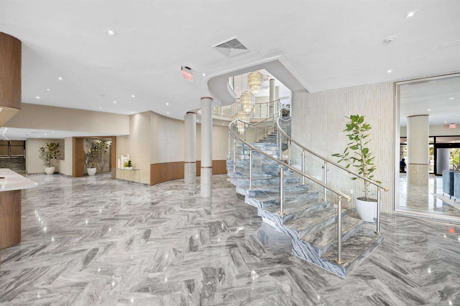 The Carriage House at 5401 Collins, Miami Beach, FL 33140 - For Rent photo 28