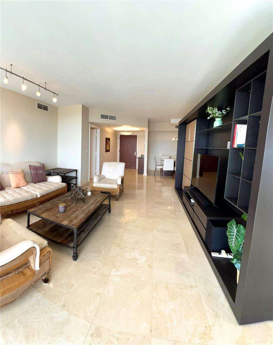 7000 Williams Island at 7000 Island Blvd, Aventura, FL 33160 - For Rent photo 15
