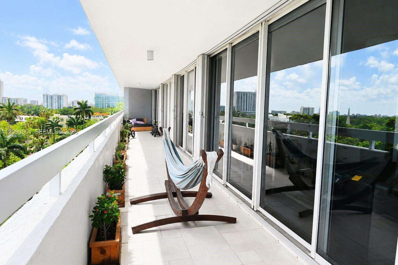 Imperial At Brickell at 1627 Brickell Ave, Miami, FL 33129 - For Rent photo 14