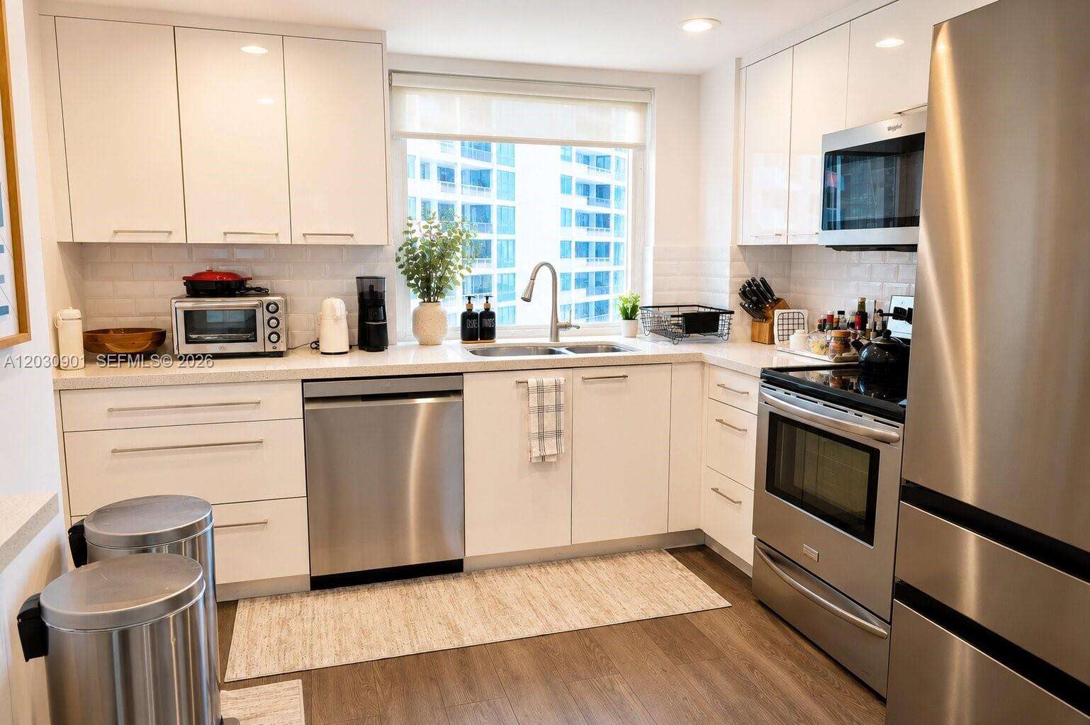 Imperial At Brickell at 1627 Brickell Ave, Miami, FL 33129 - For Rent photo 8