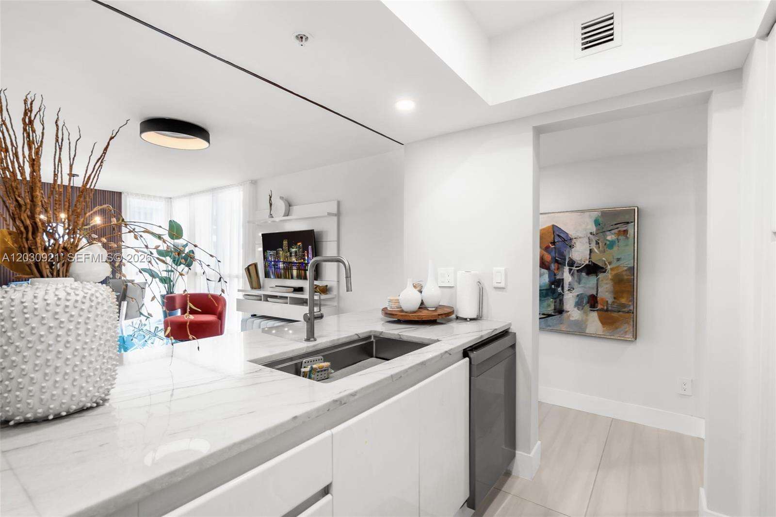 1500 Ocean Dr, Miami Beach, FL 33139 - For Rent photo 11