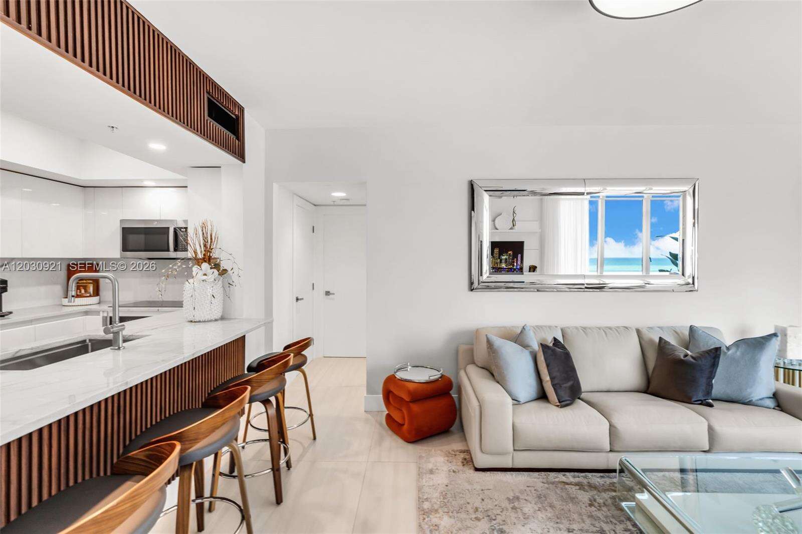 1500 Ocean Dr, Miami Beach, FL 33139 - For Rent photo 4
