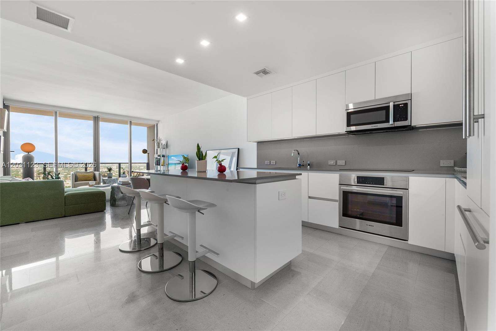Rise Brickell at 88 7 St, Miami, FL 33130 - For Rent photo 3