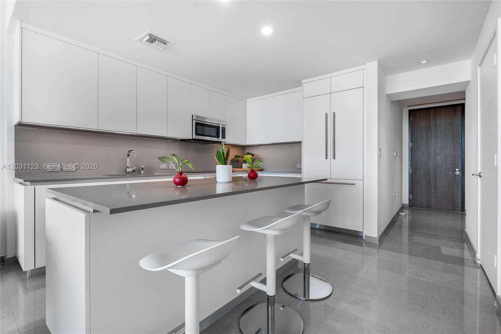 Rise Brickell at 88 7 St, Miami, FL 33130 - For Rent photo 8
