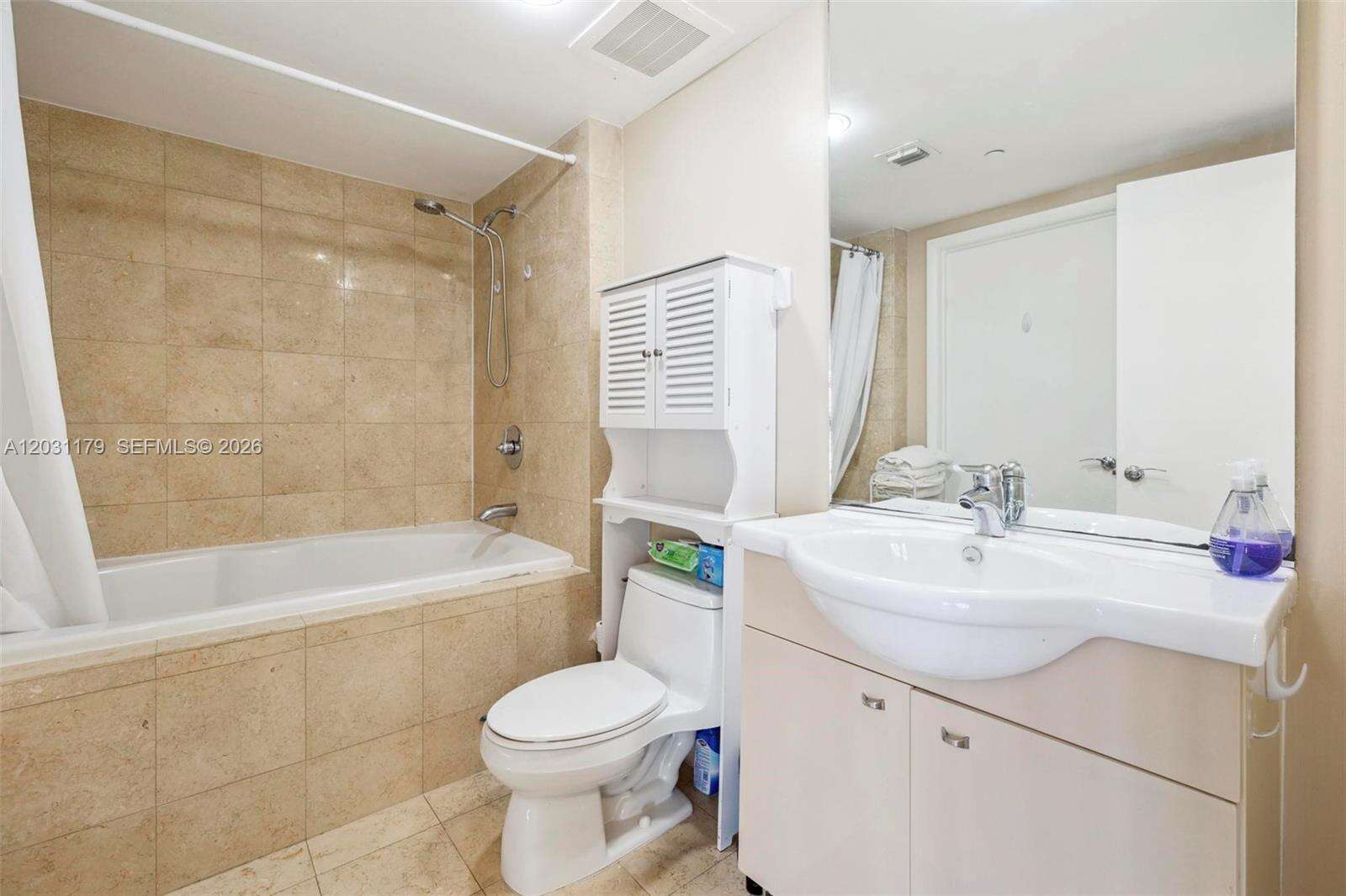 The Beach Club Two at 1830 Ocean Dr, Hallandale Beach, FL 33009 - For Rent photo 14