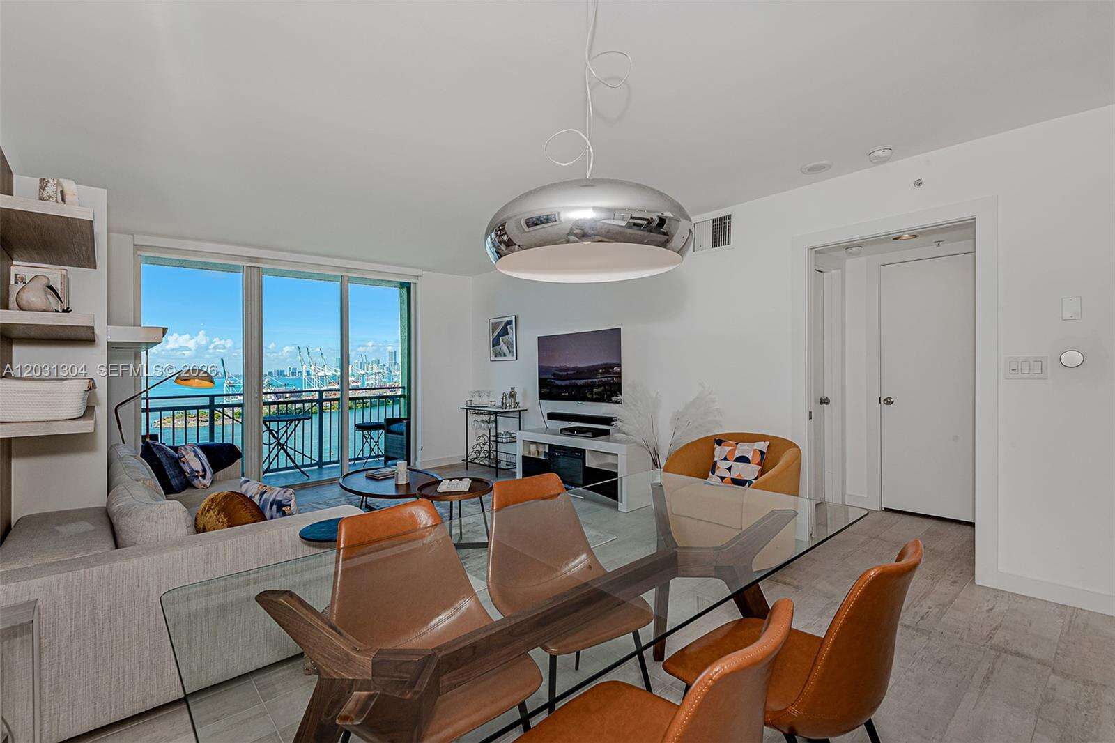 Yacht Club At Portofino at 90 Alton Rd, Miami Beach, FL 33139 - For Rent photo 2