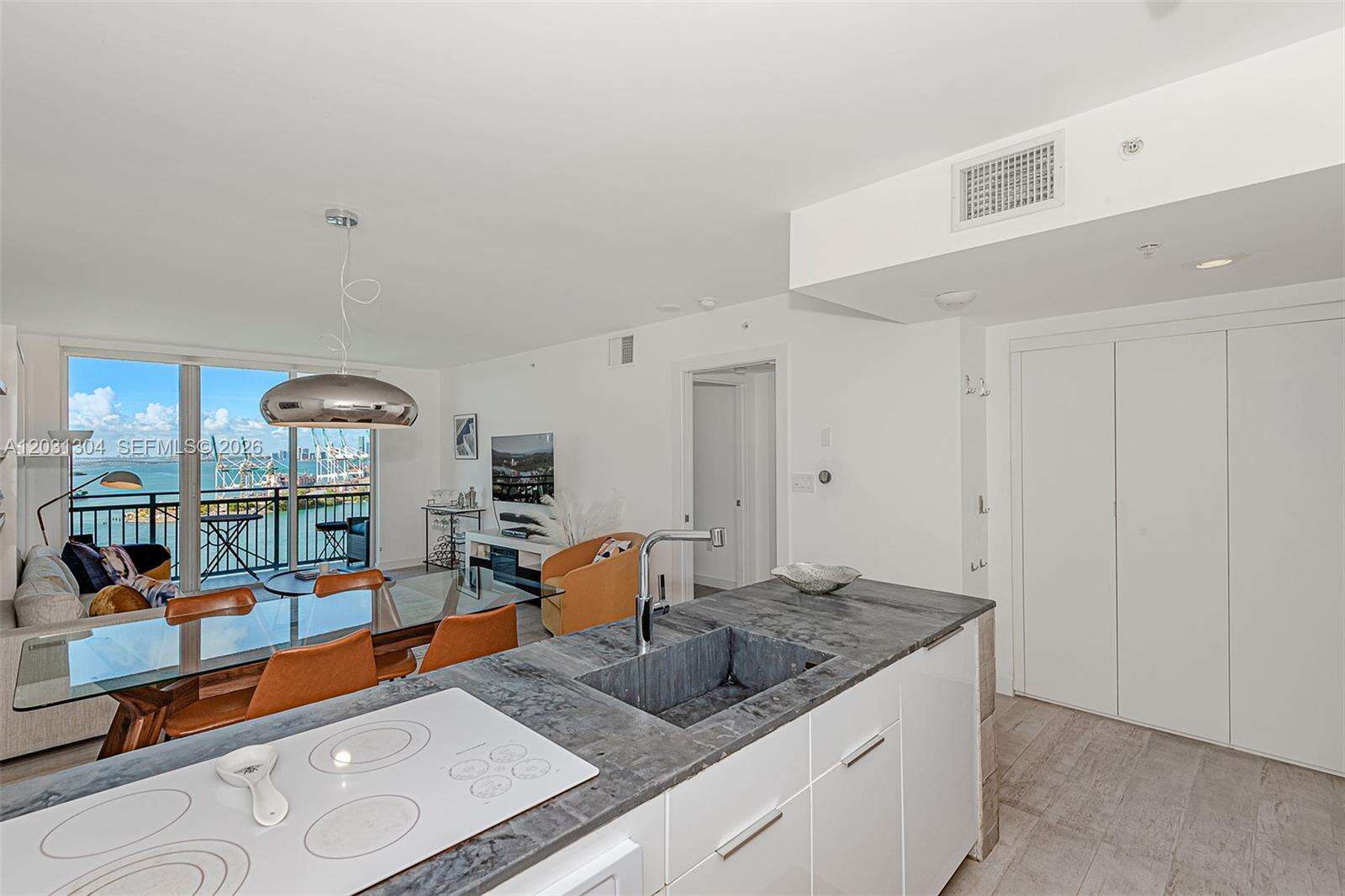Yacht Club At Portofino at 90 Alton Rd, Miami Beach, FL 33139 - For Rent photo 12
