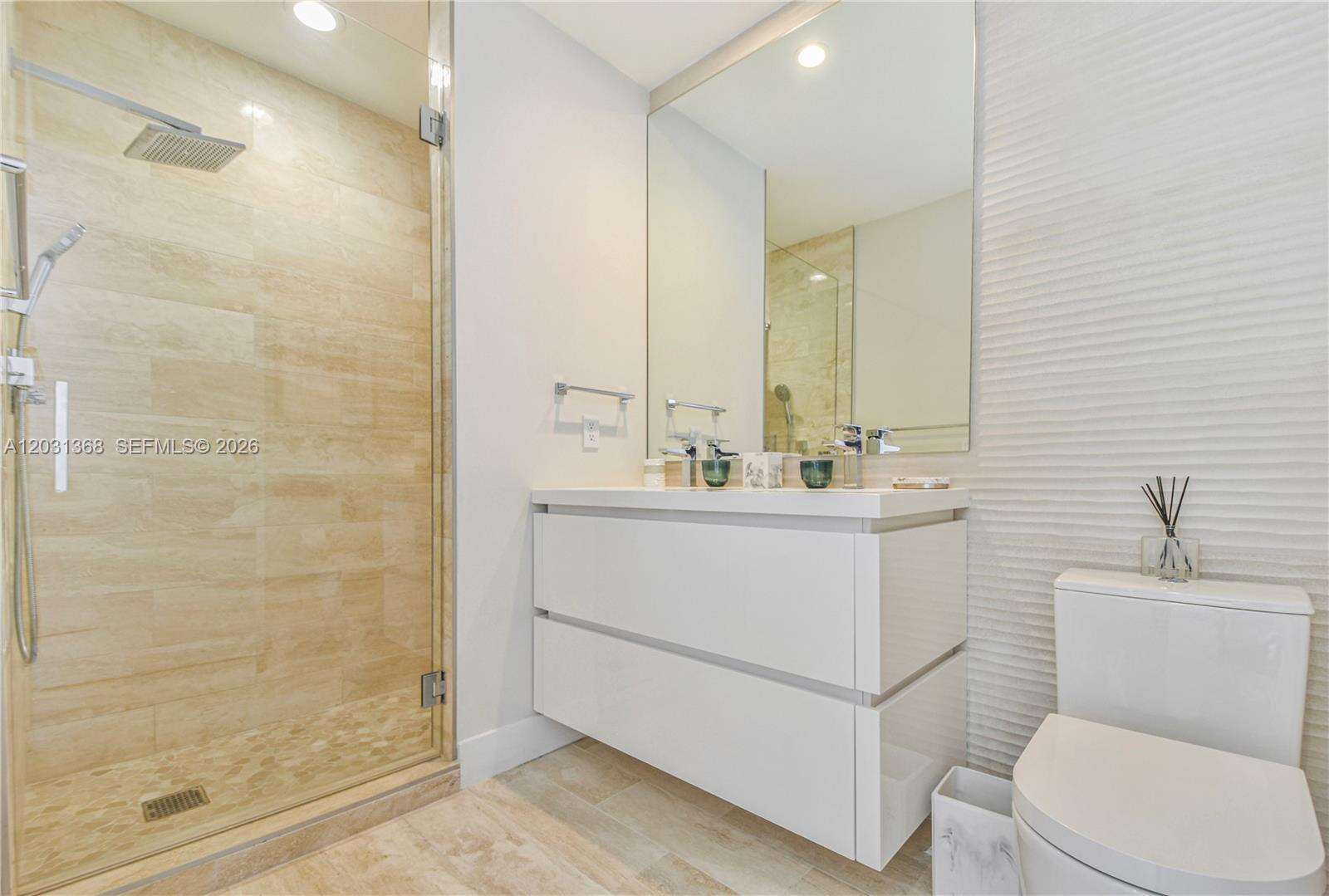 Continuum South Tower at 100 Pointe Dr, Miami Beach, FL 33139 - Out Of market photo 25