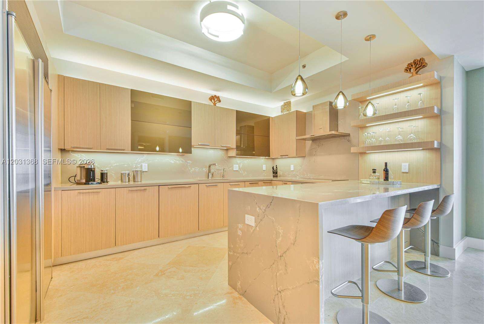 Continuum South Tower at 100 Pointe Dr, Miami Beach, FL 33139 - Out Of market photo 9