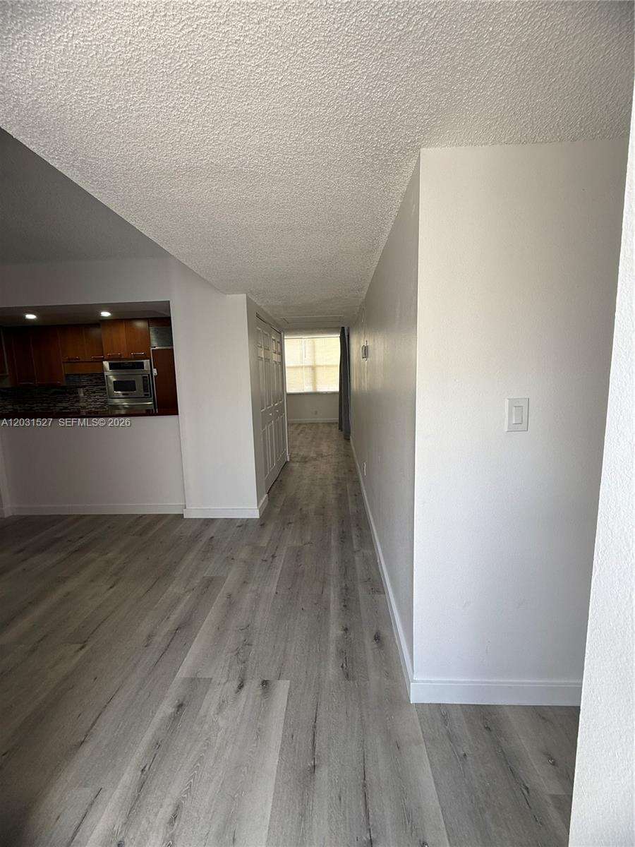 Villa Dorada at 20200 Country Club Dr, Aventura, FL 33180 - For Rent photo 4