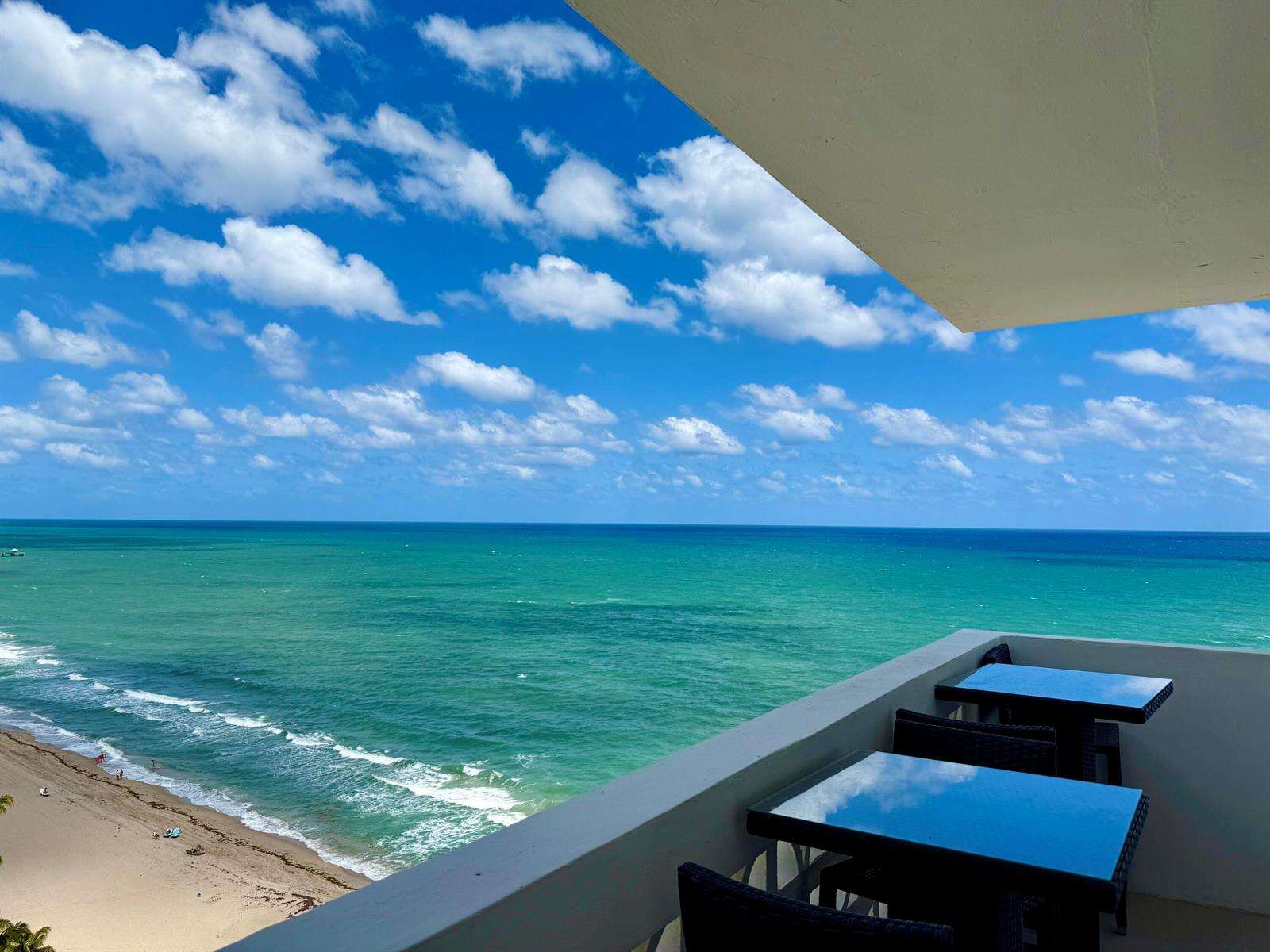 Galt Towers Condos for Sale & Rent | Picture 1