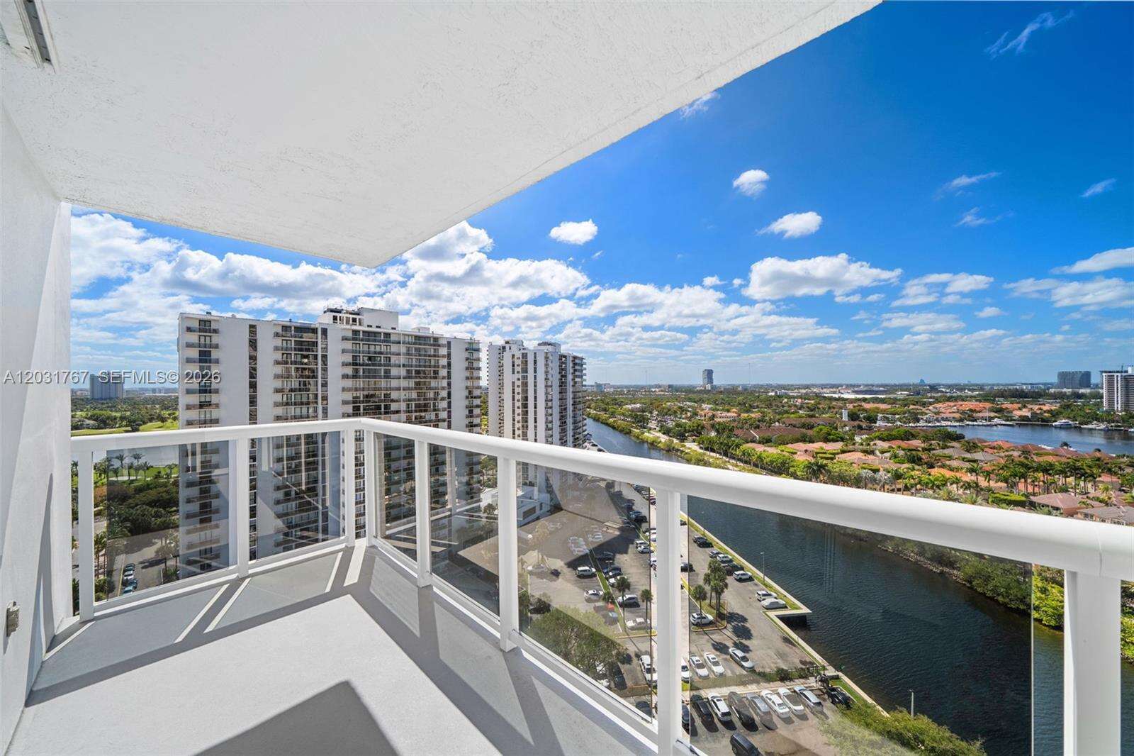 Waterview at 20505 Country Club Dr, Aventura, FL 33180 - For Rent photo 14