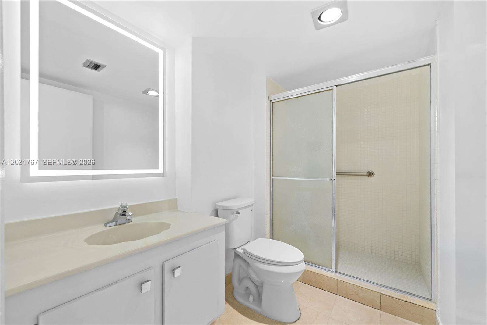 Waterview at 20505 Country Club Dr, Aventura, FL 33180 - For Rent photo 9