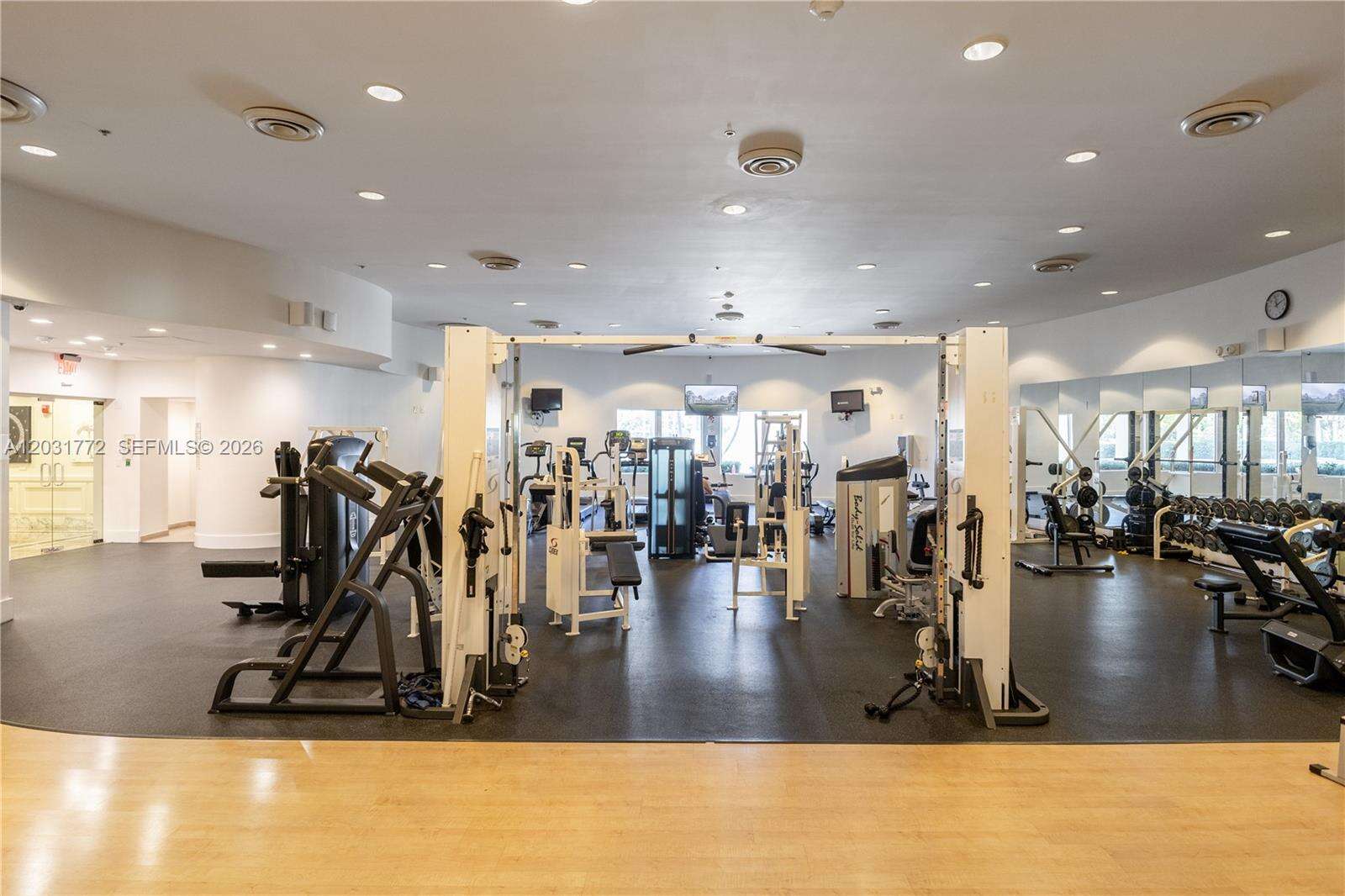 5600 Collins Ave, Miami Beach, FL 33140 - For Rent photo 25