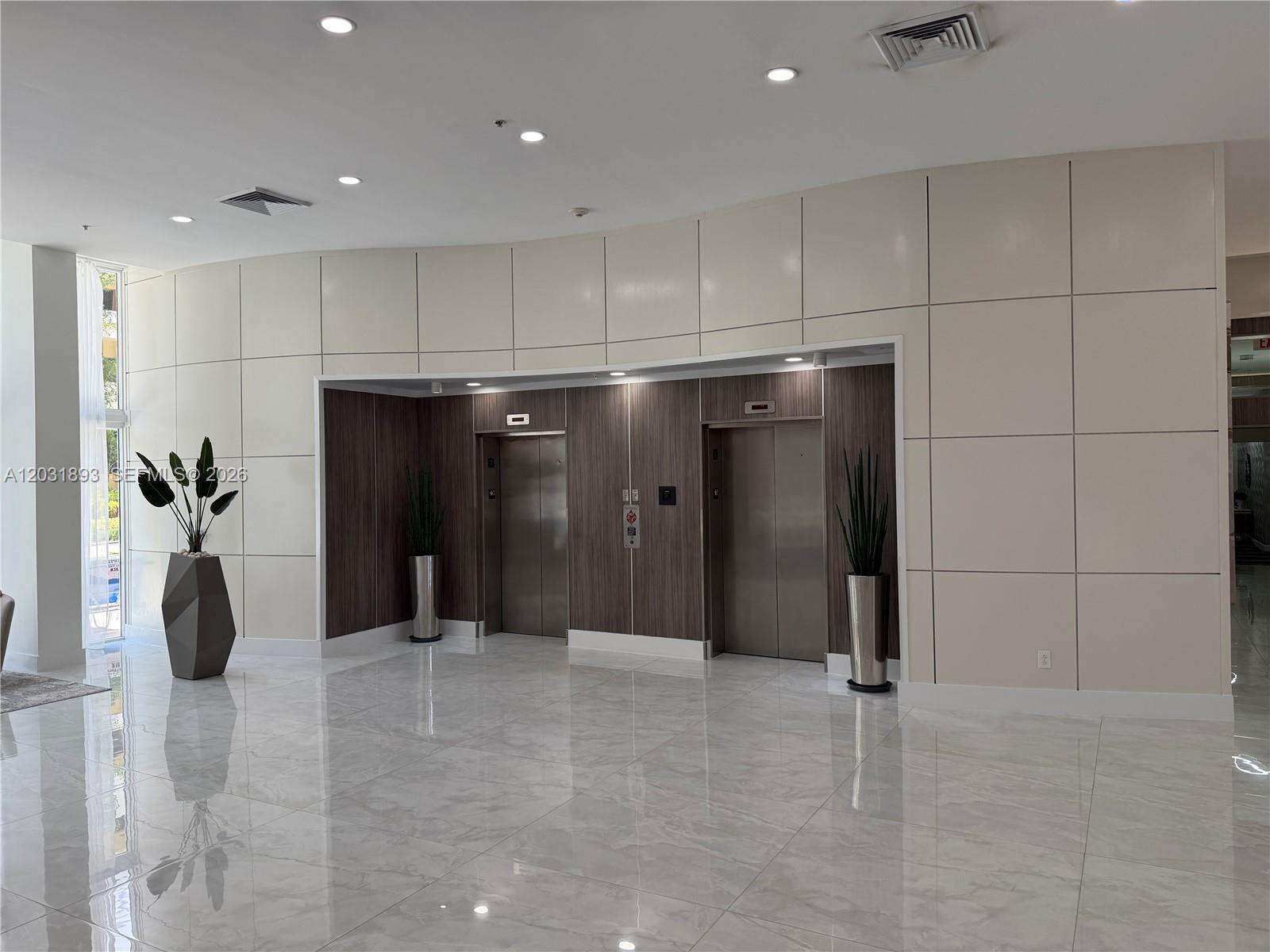 Venture at 18800 29 Ave, Aventura, FL 33180 - For Rent photo 32