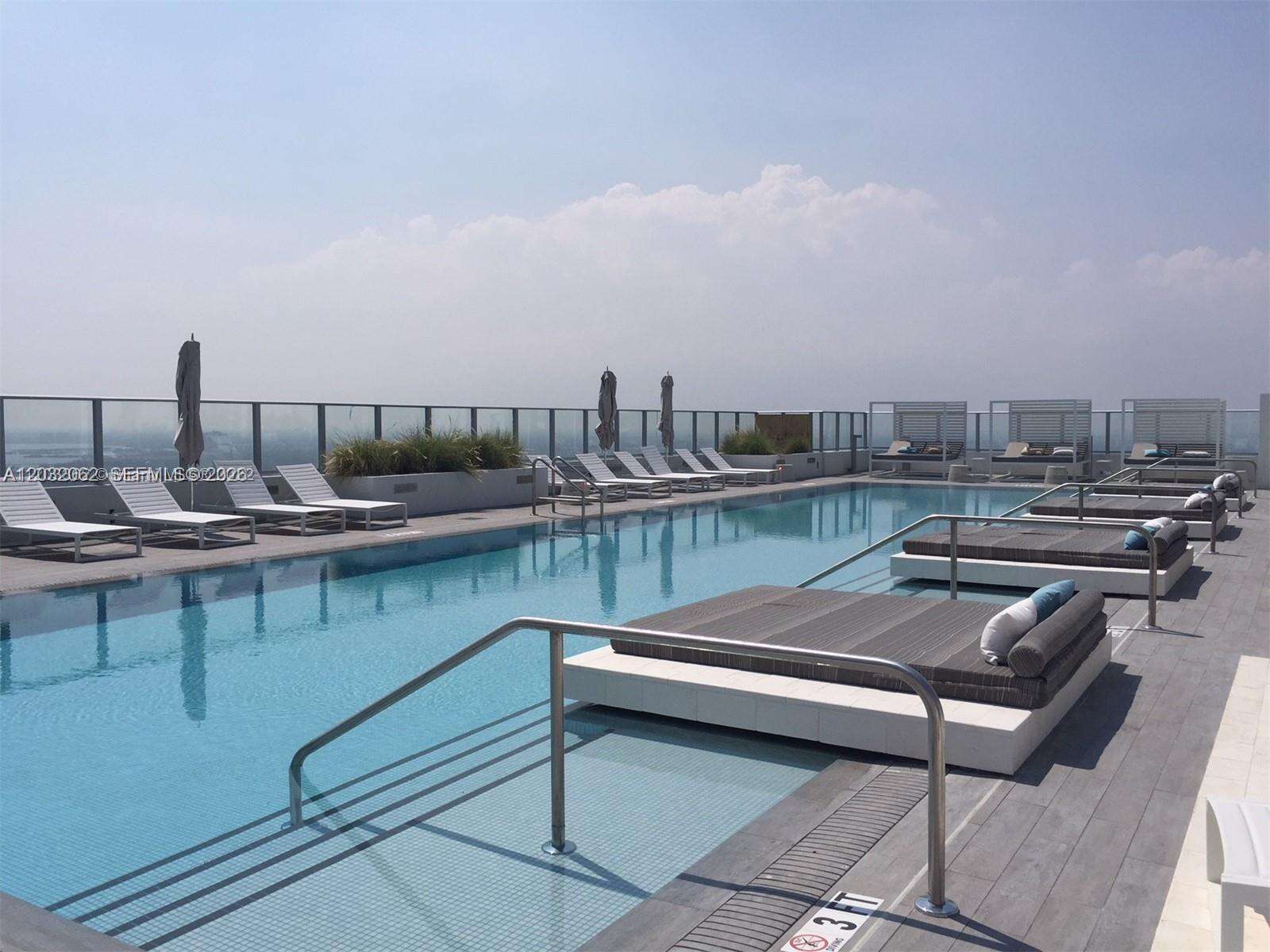 1010 Brickell at 1010 Brickell Ave, Miami, FL 33131 - For Rent photo 16