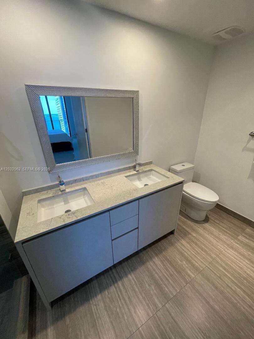 1010 Brickell at 1010 Brickell Ave, Miami, FL 33131 - For Rent photo 7