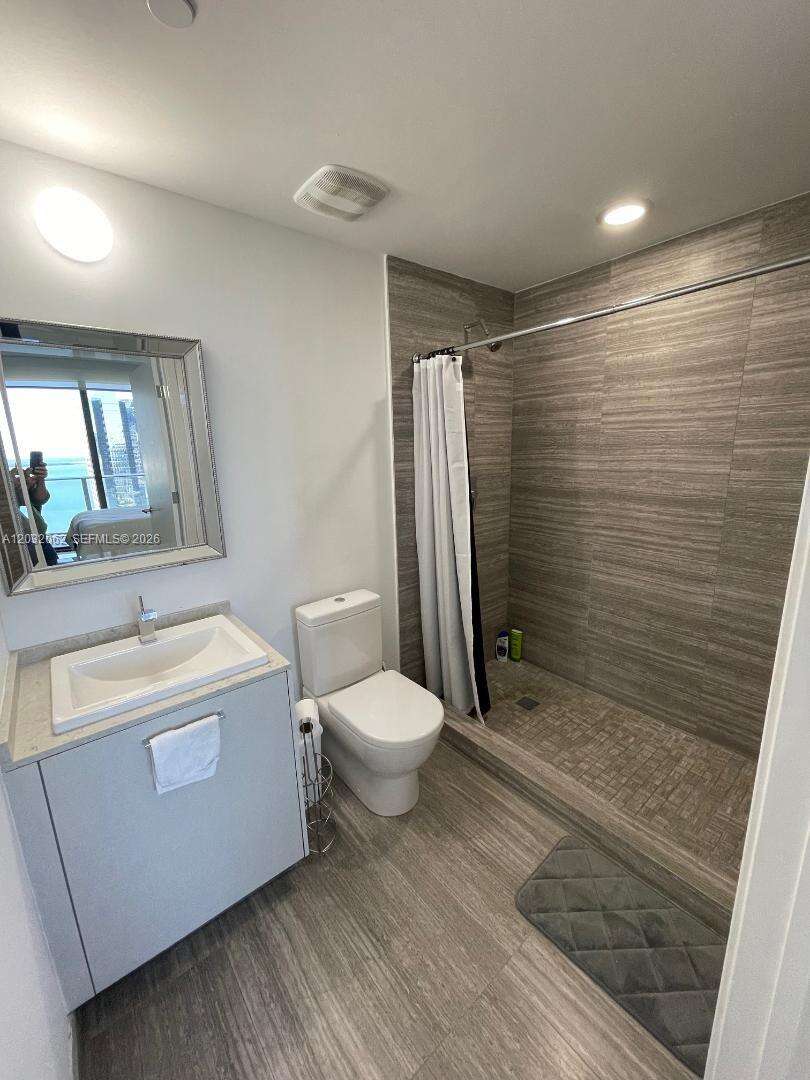 1010 Brickell at 1010 Brickell Ave, Miami, FL 33131 - For Rent photo 10