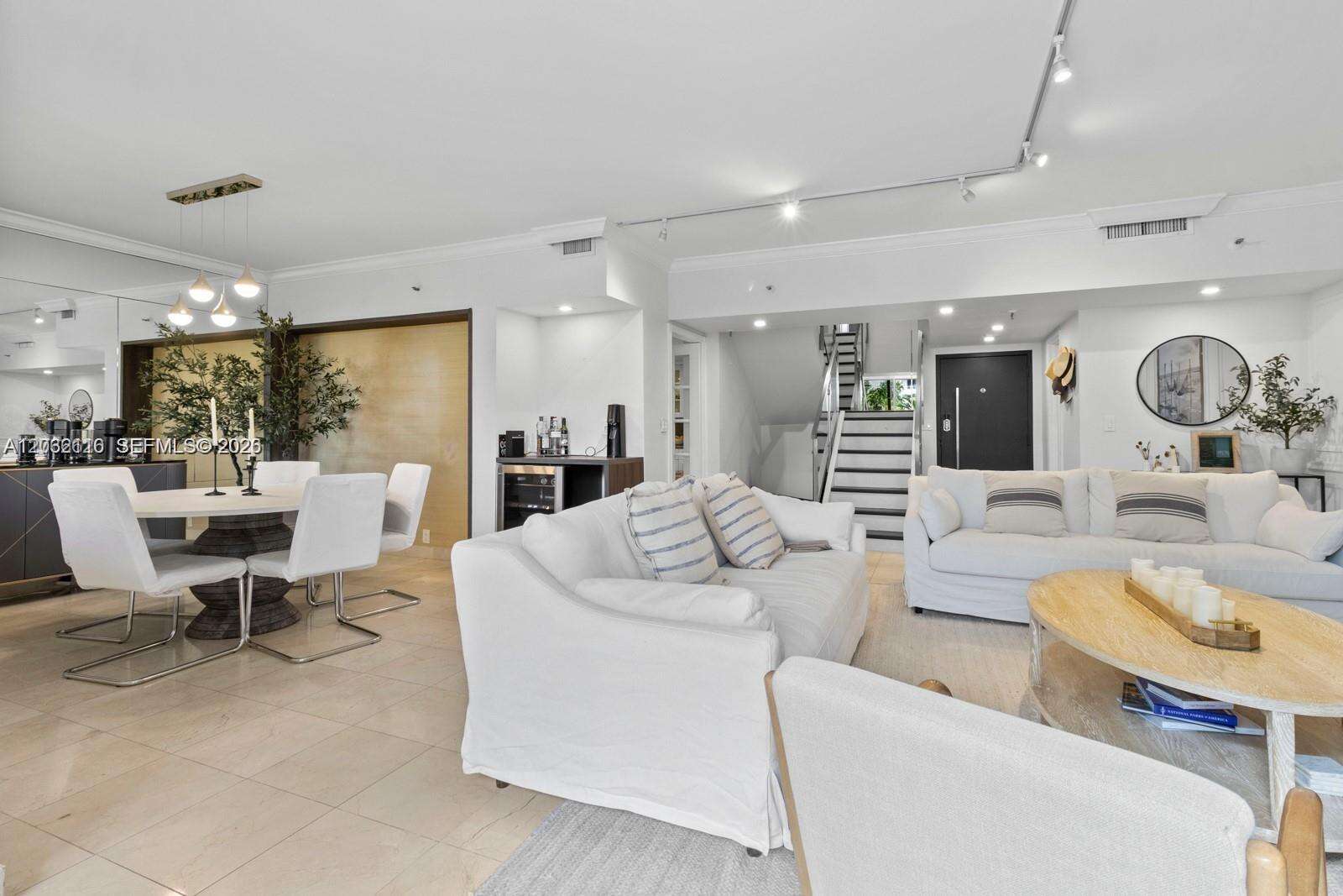Brickell Key 1 at 520 Brickell Key Dr, Miami, FL 33131 - For Rent photo 1