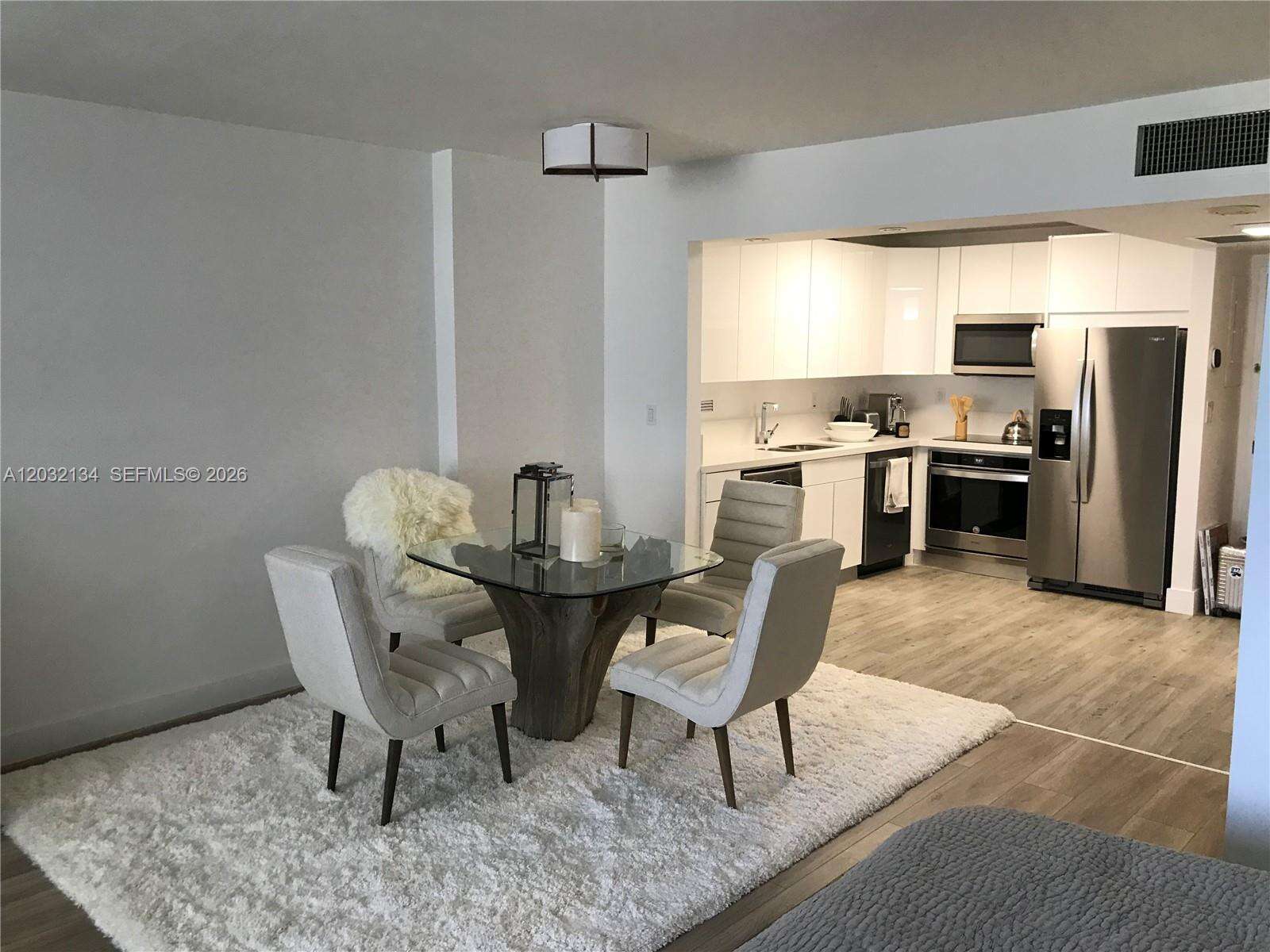 Roney Palace at 2301 Collins Ave, Miami Beach, FL 33139 - For Rent photo 13
