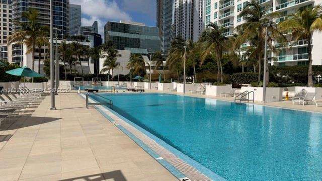 The Plaza On Brickell East at 950 Brickell Bay Dr, Miami, FL 33131 - For Rent photo 18