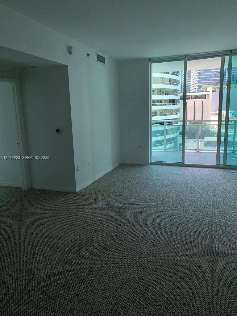 The Plaza On Brickell East at 950 Brickell Bay Dr, Miami, FL 33131 - For Rent photo 3