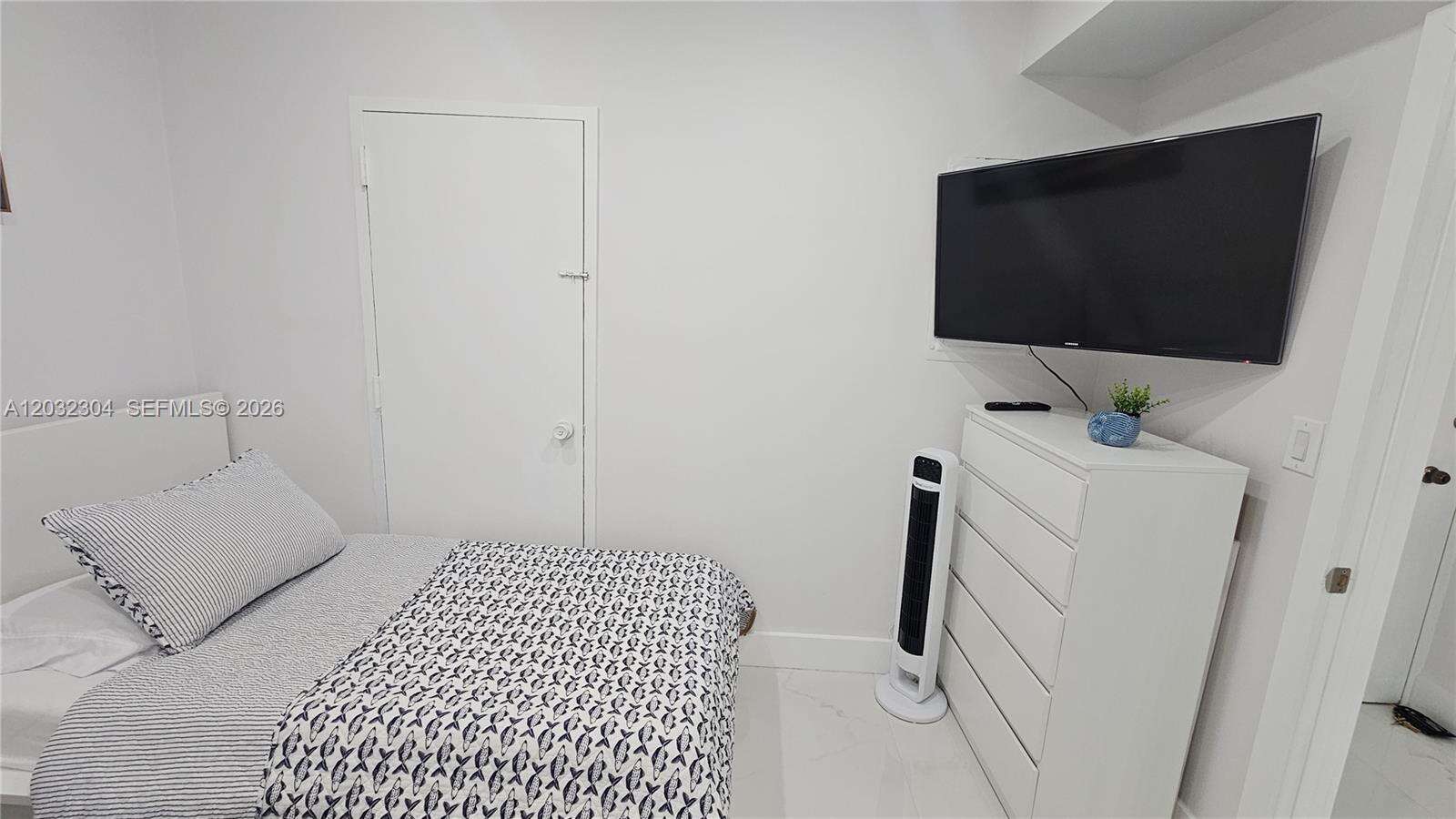 The Hemispheres at 1950 Ocean Dr, Hallandale Beach, FL 33009 - For Rent photo 12