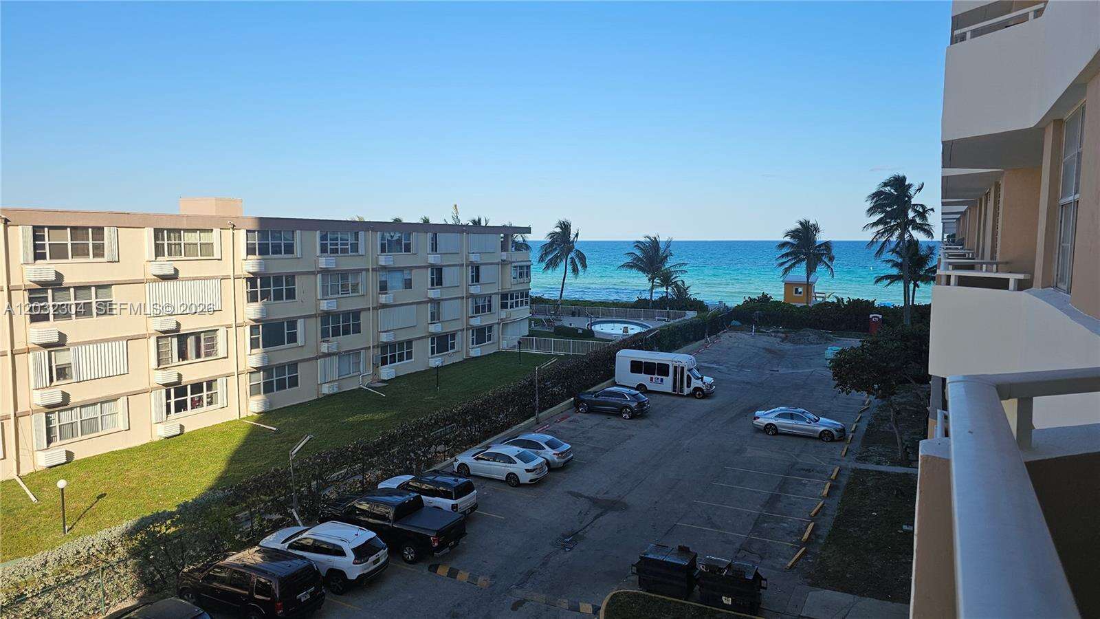 The Hemispheres at 1950 Ocean Dr, Hallandale Beach, FL 33009 - For Rent photo 27