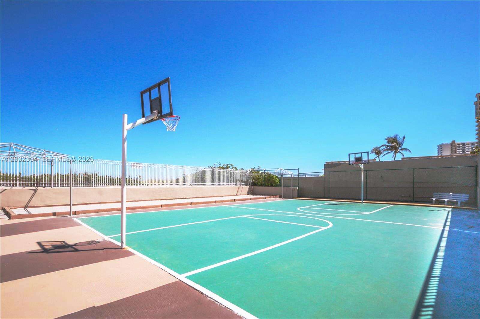 The Hemispheres at 1950 Ocean Dr, Hallandale Beach, FL 33009 - For Rent photo 30