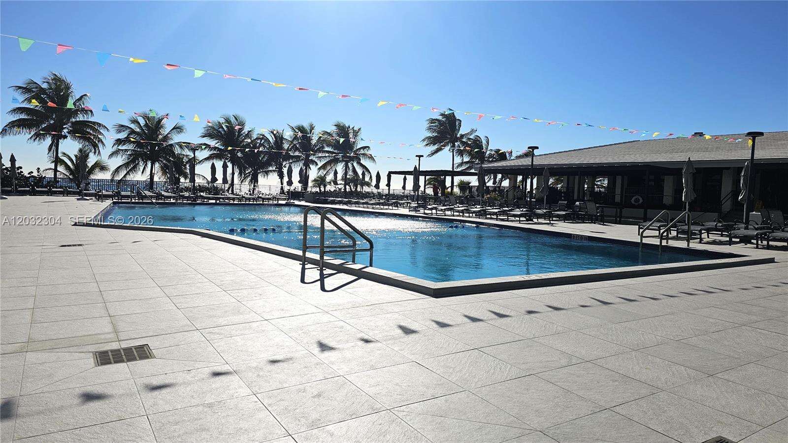 The Hemispheres at 1950 Ocean Dr, Hallandale Beach, FL 33009 - For Rent photo 58