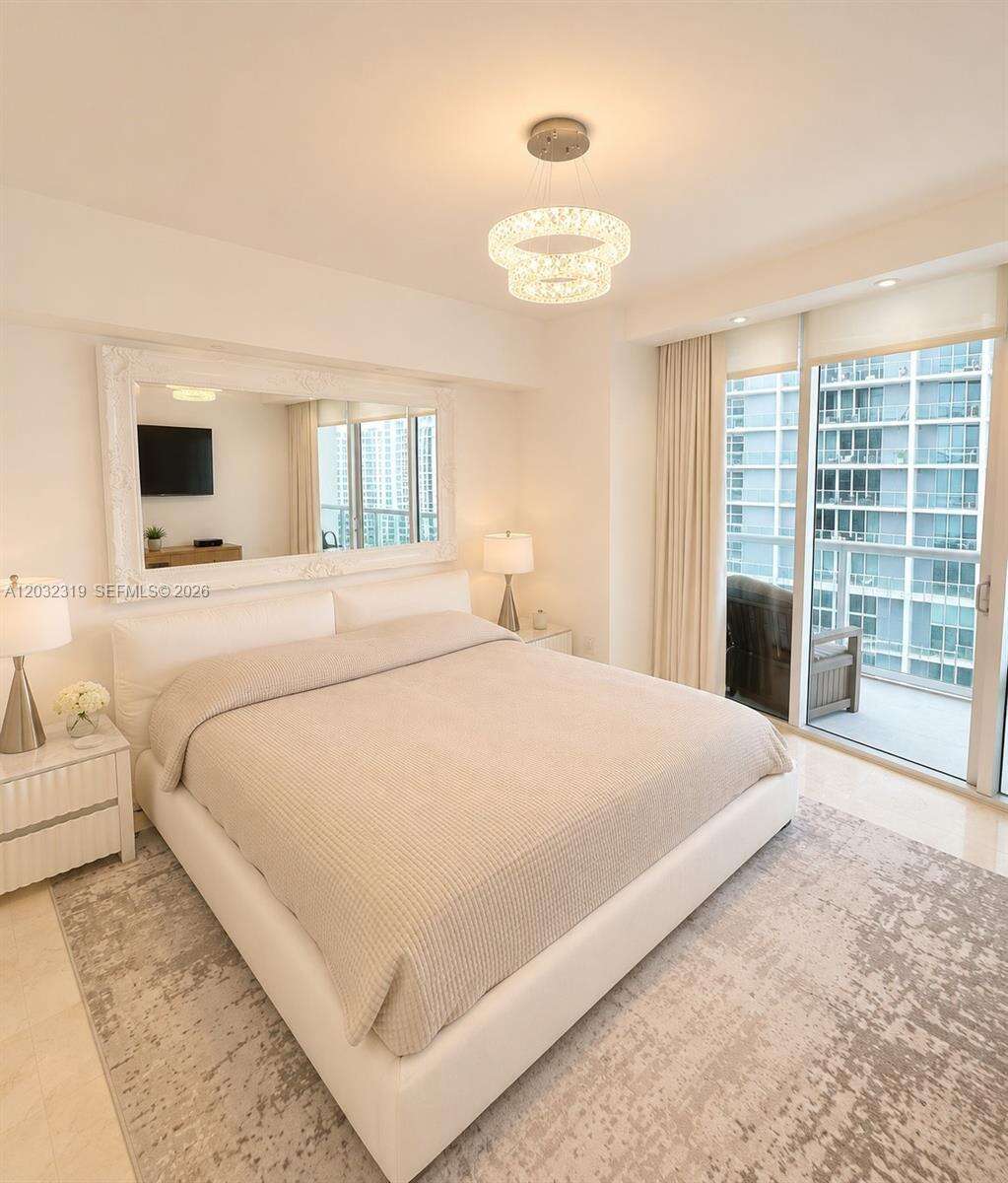 Icon Brickell 2 at 495 Brickell Ave, Miami, FL 33131 - For Rent photo 4